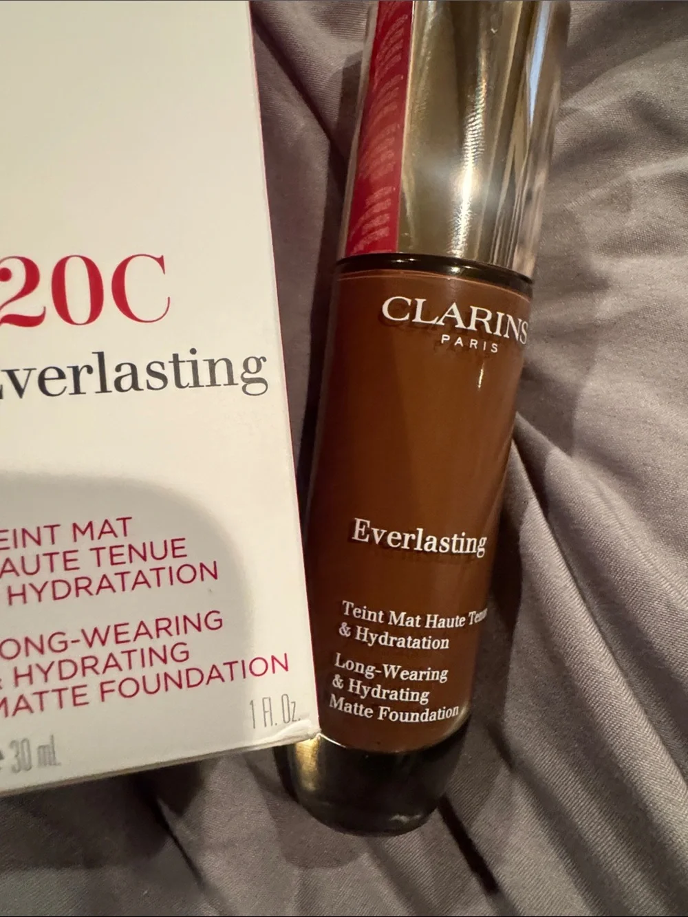 Clarins Everlasting Foundation Box in White with Red Accents